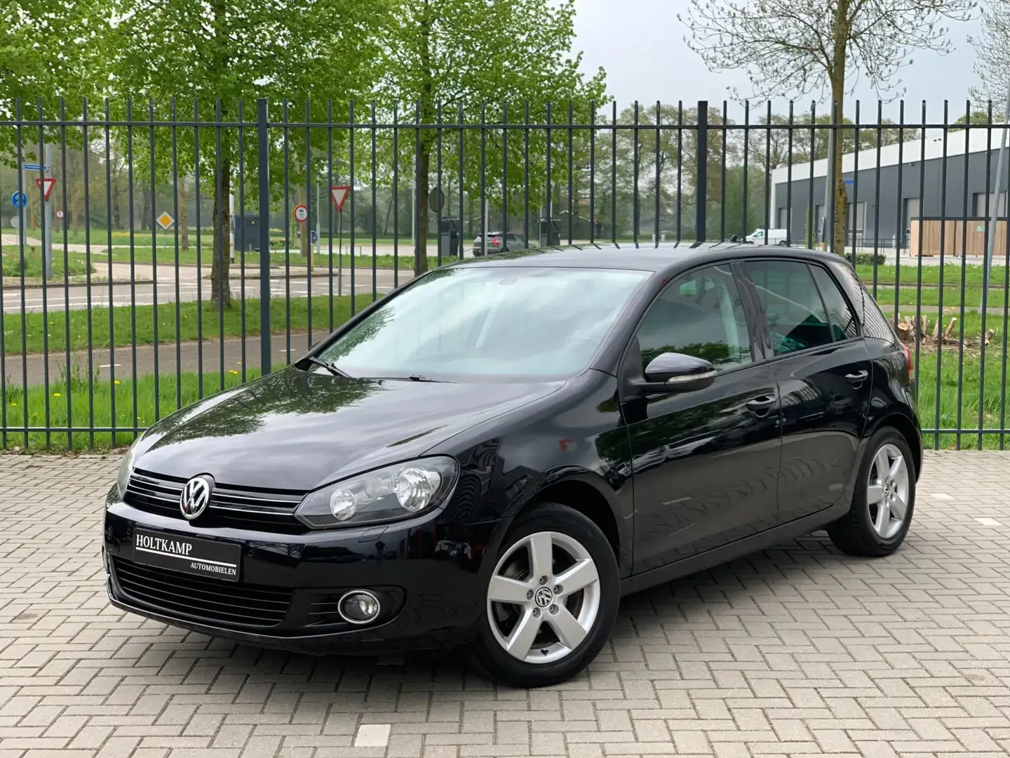 Volkswagen Golf 1.2 TSI TEAM | CRUISE | CLIMA | PDC | NAVI Noir - 1
