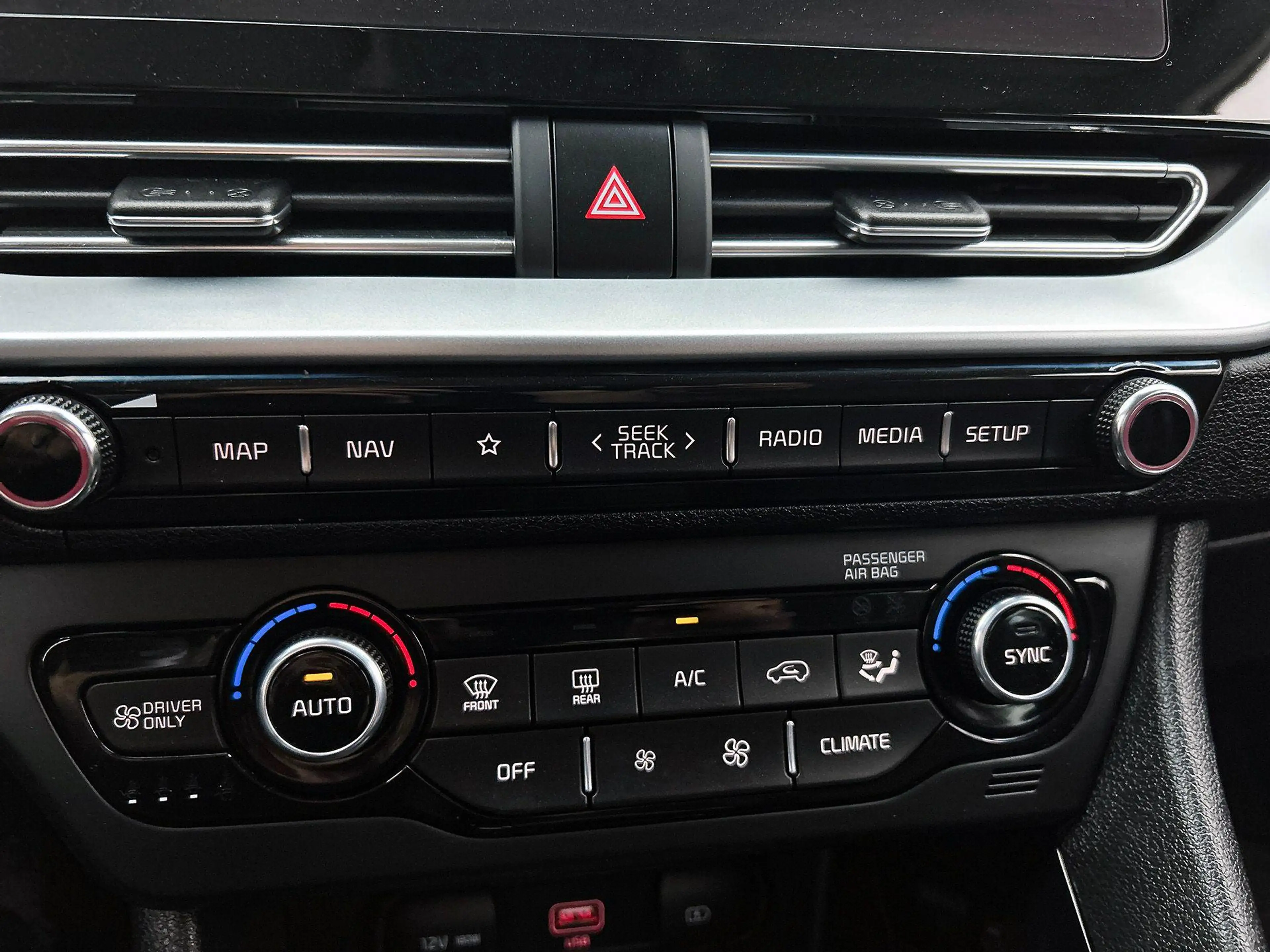 Kia Niro 1.6 GDi PHEV DynamicLine CAMERA | NAVI & CARPLAY | — photo 15