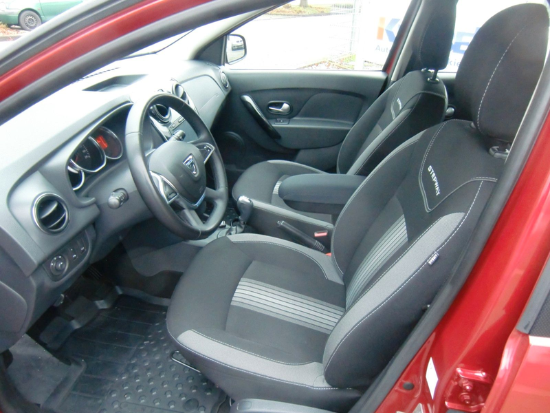 Dacia Sandero II Stepway Celebration/Navi/Automatik — photo 11