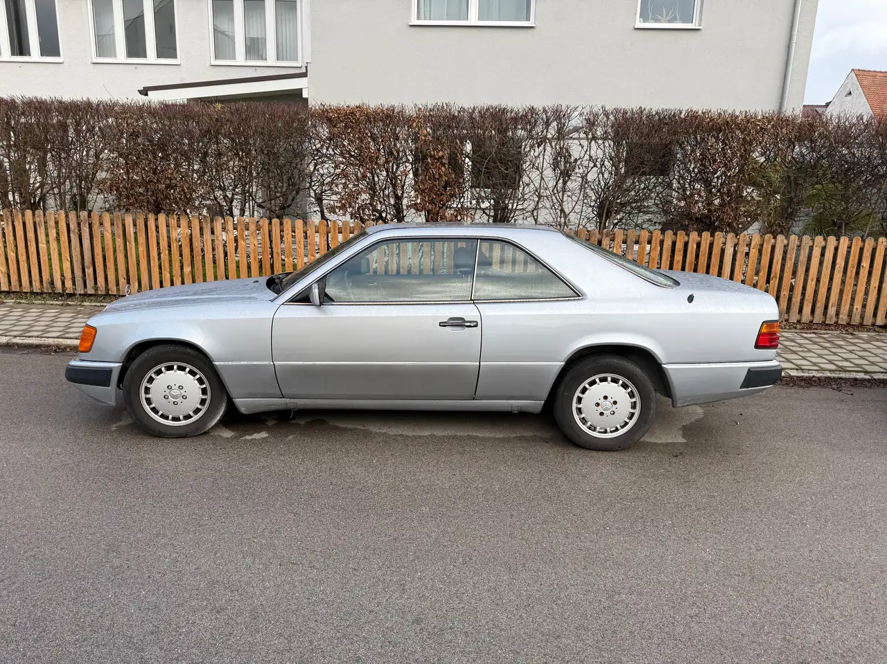 Mercedes-Benz CE 230