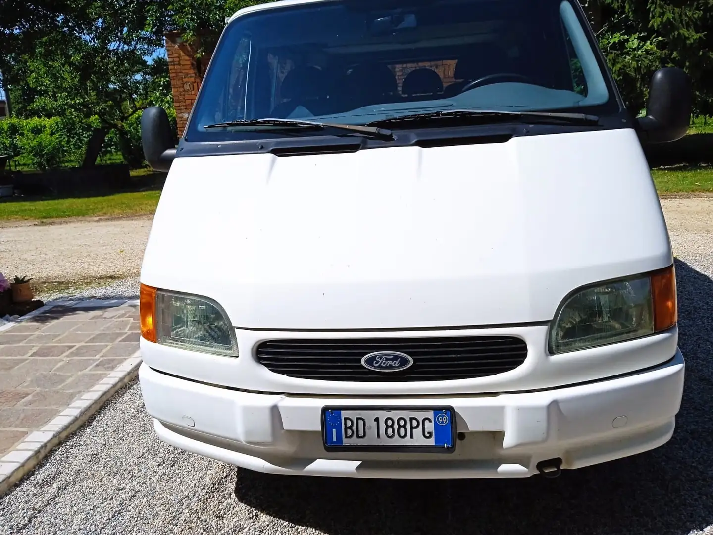 Ford Tourneo Bianco - 1