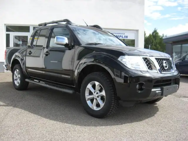 Nissan Navara 2.5 dCi DPF Autm. Platinum 72.000 Km Top