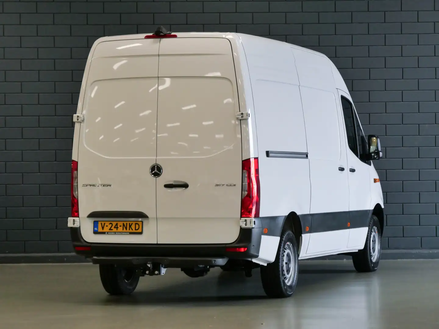 Mercedes-Benz Sprinter 317 1.9 CDI L2 Pro LED | 3500KG trekgewicht | Geve Blanc - 2