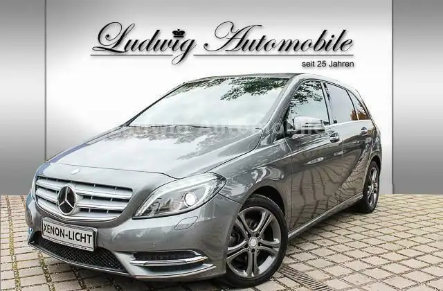 Mercedes-Benz B 200 Klimaa*SHZ*Automatik*Bi-Xenon*PDC*Euro6