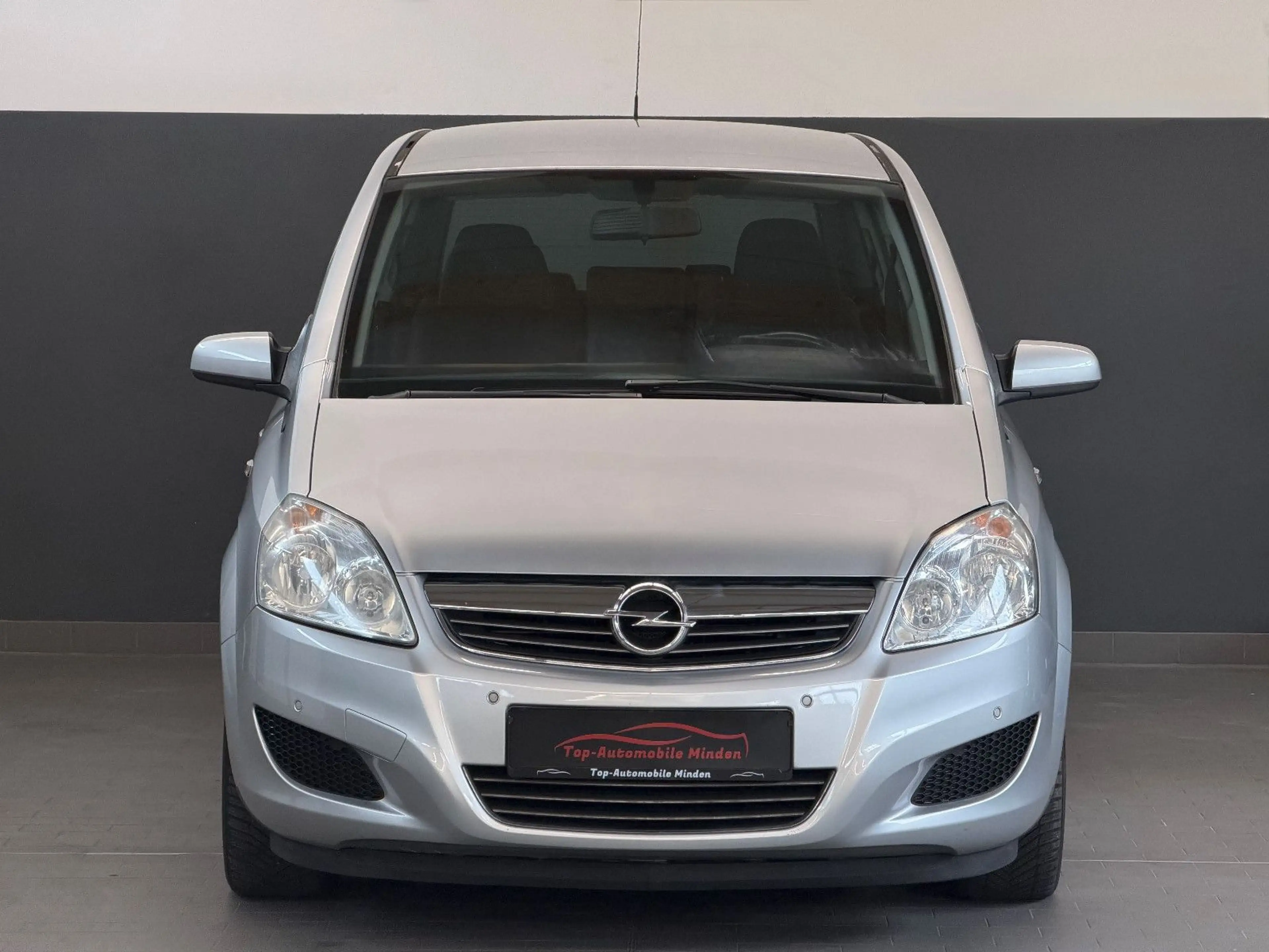 Opel Zafira B 1.8 Edition/KLIMA/2.HAND/7-SITZER — photo 2
