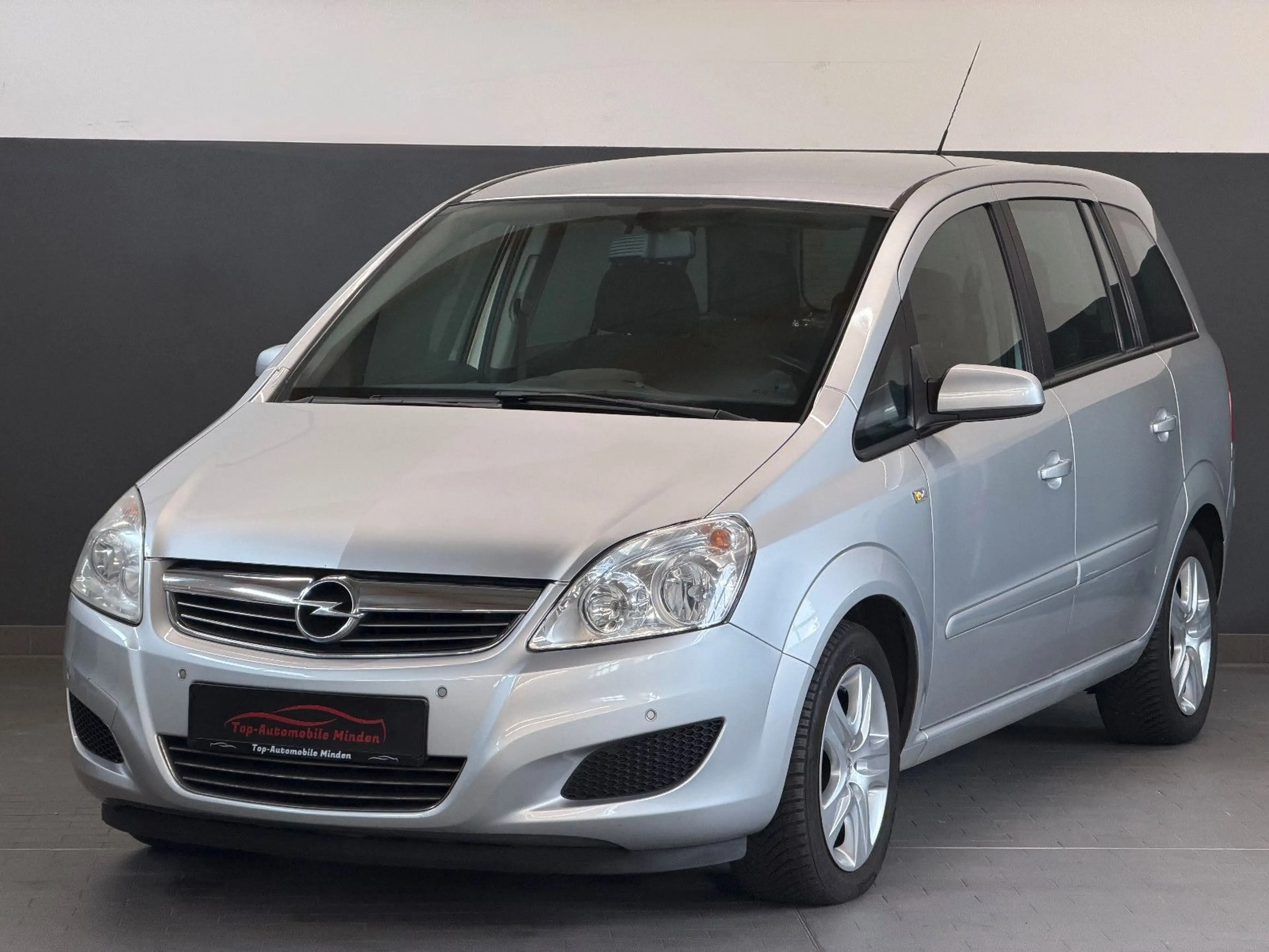 Opel Zafira B 1.8 Edition/KLIMA/2.HAND/7-SITZER — photo 3