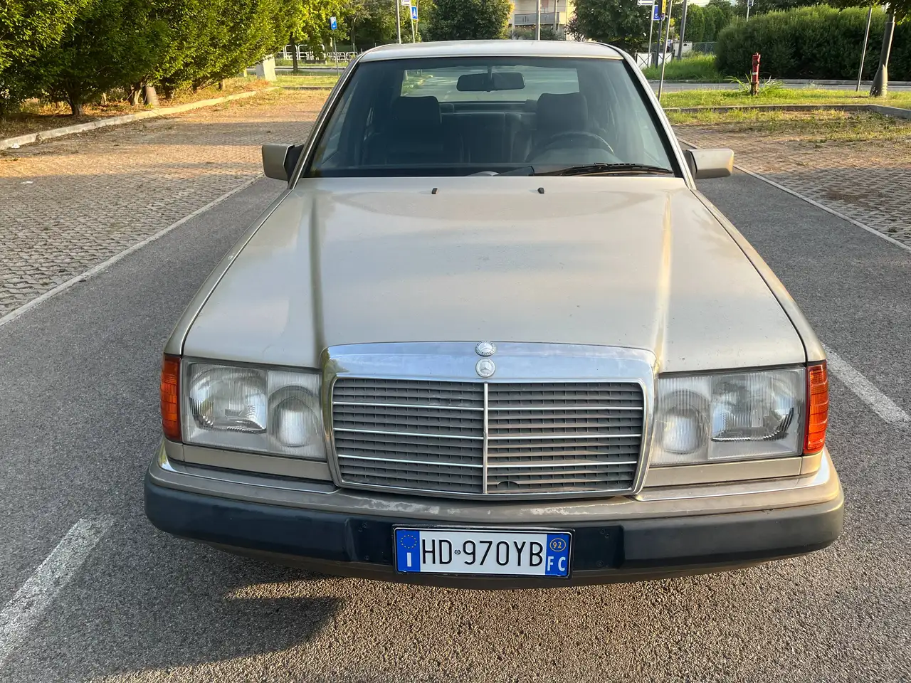 Mercedes-Benz 300 Classe E - W124 Berlina 4matic, foto 2