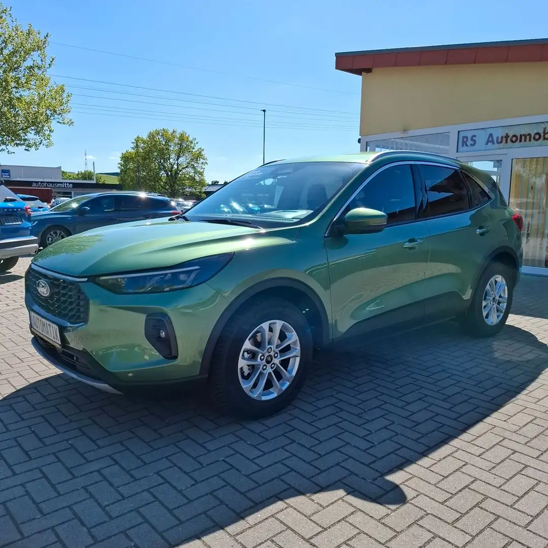 Ford Kuga Titanium Automatik mit Technologiepaket Grün - 2