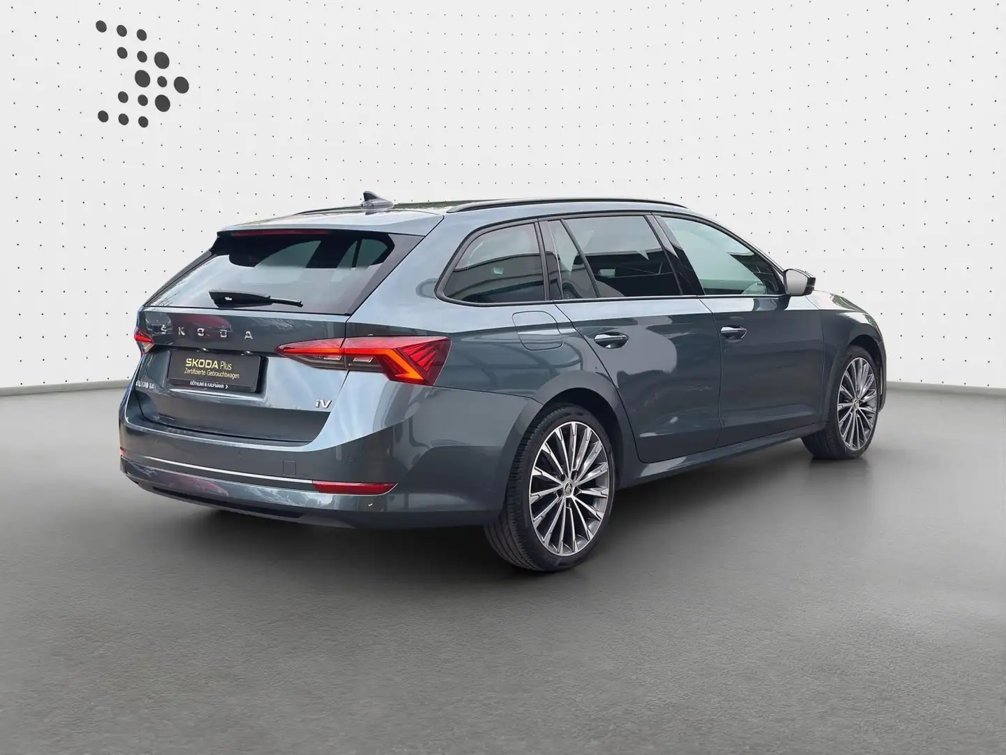 Skoda Octavia iV Combi Style 1.4TSI 150kW*NAVI*MATRIX* Grau - 2