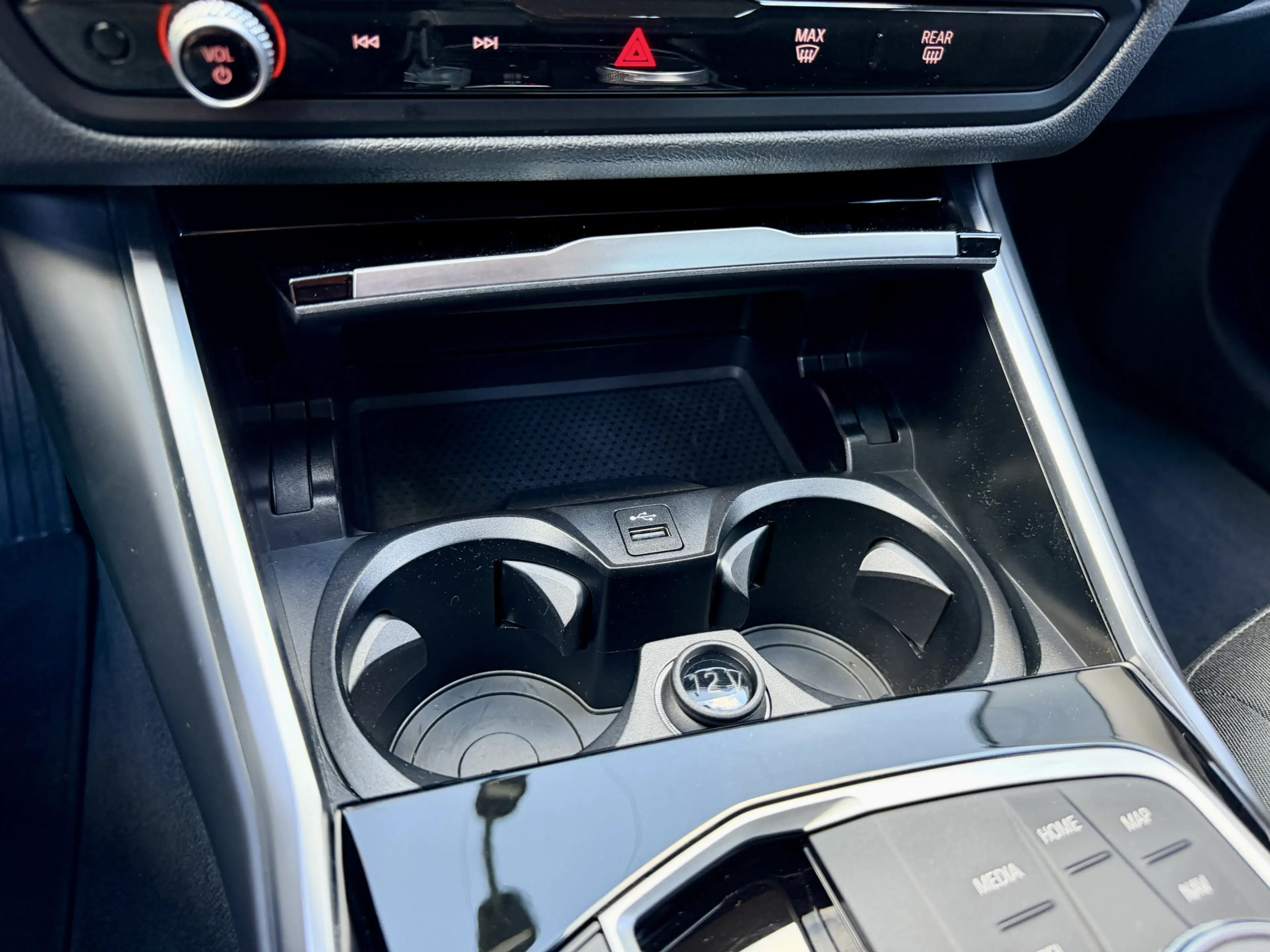 BMW 320 3-serie Touring 320e LCi *90% SOH* Phytonicblau / — photo 13