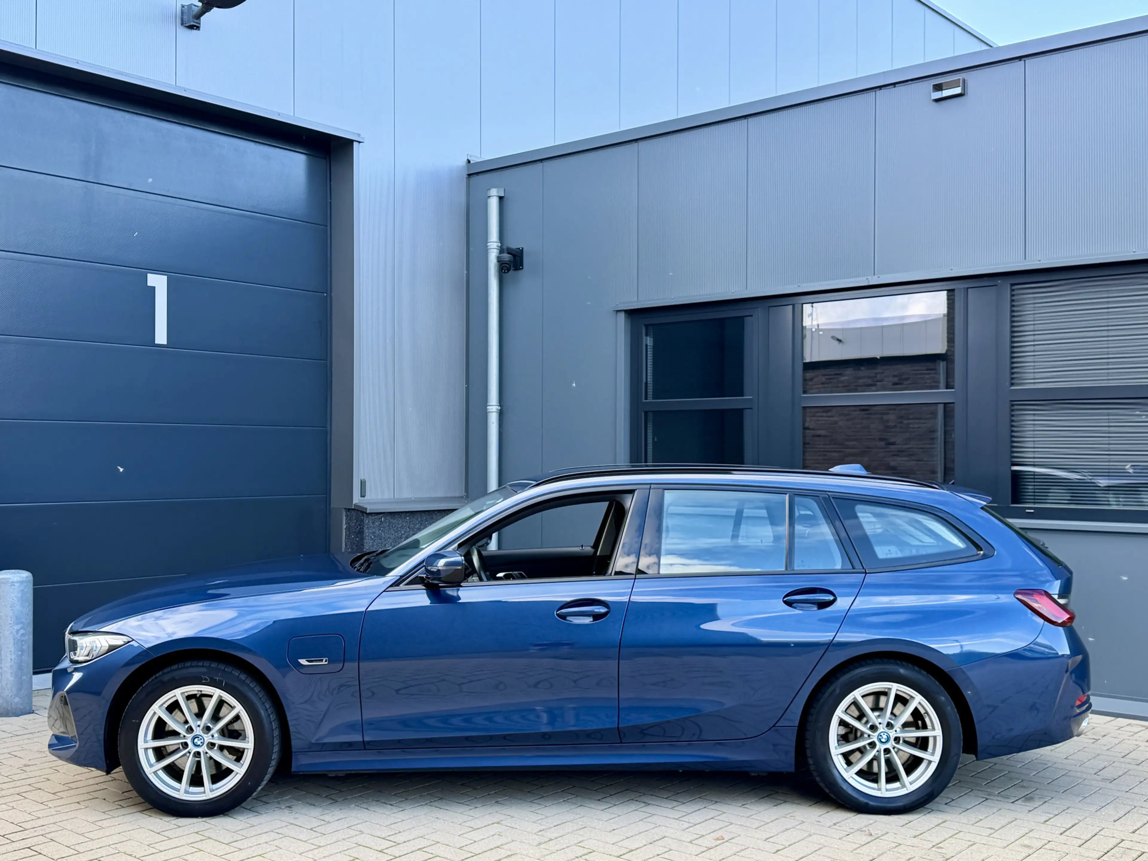 BMW 320 3-serie Touring 320e LCi *90% SOH* Phytonicblau / — photo 5