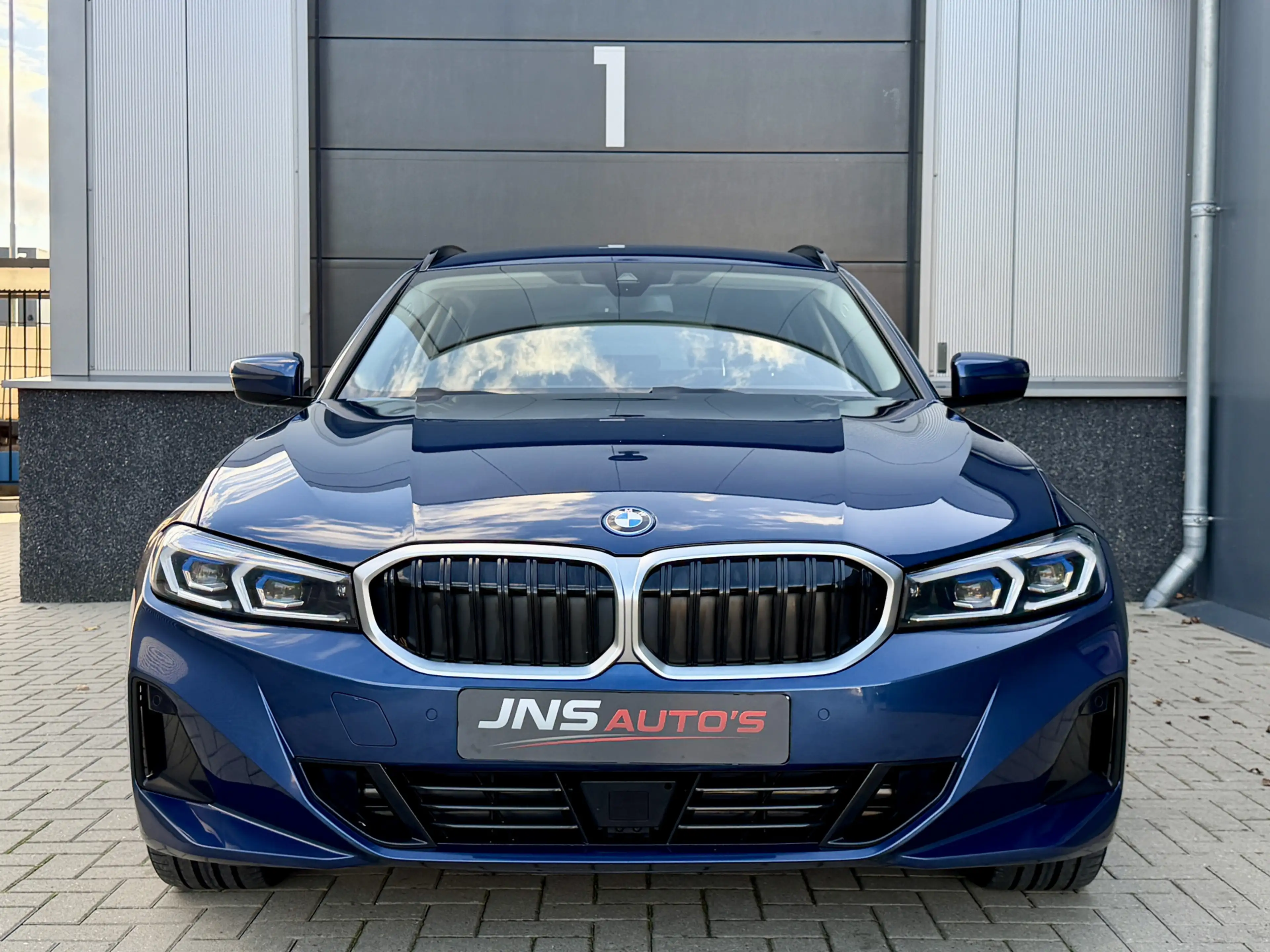 BMW 320 3-serie Touring 320e LCi *90% SOH* Phytonicblau / — photo 3