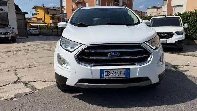 Ford Ecosport view 2