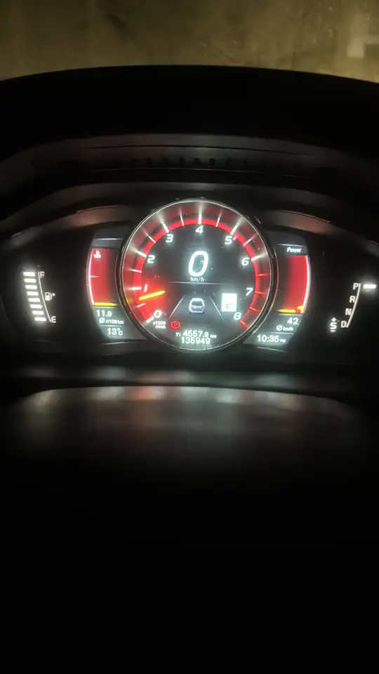 Volvo XC60 снимка Volvo XC60
