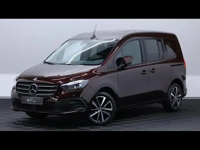 Mercedes-Benz 180 Style 7G-DCT