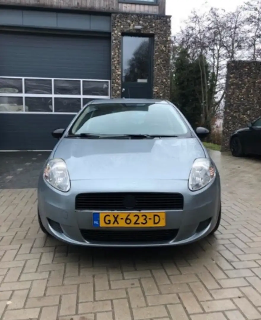 Fiat Punto 1.2 Active Gris - 1