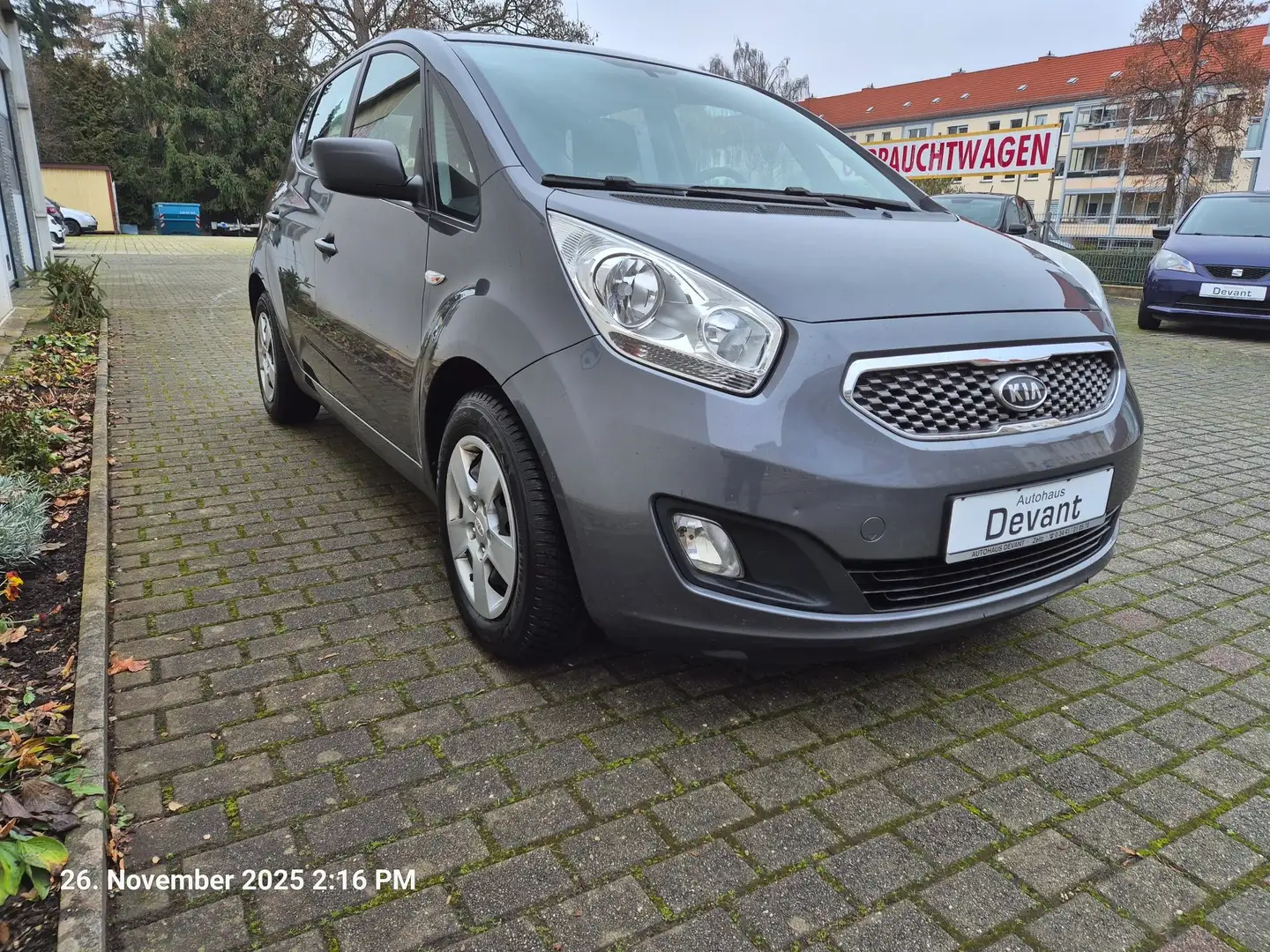 Kia Venga Vision Grau - 2
