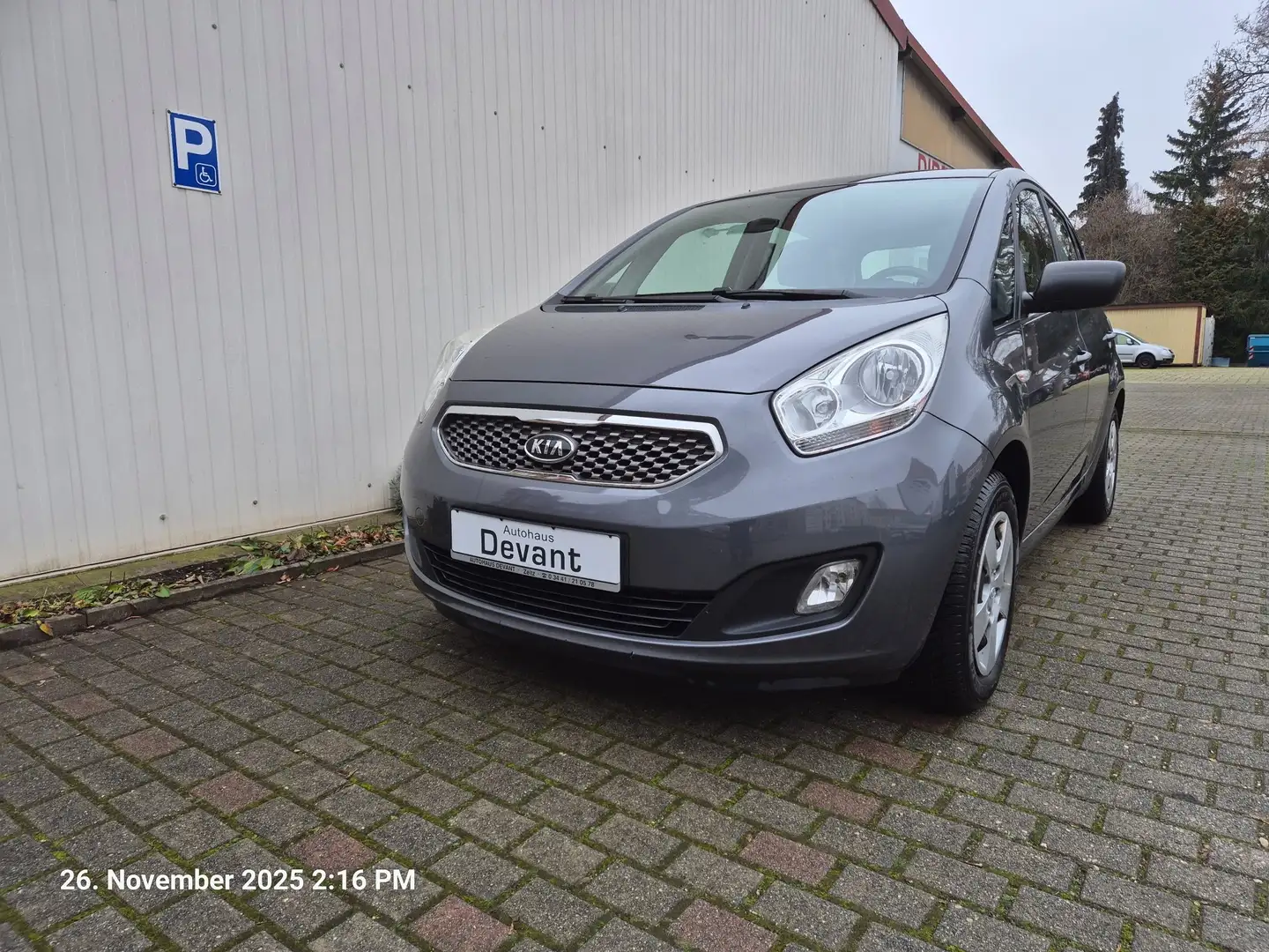 Kia Venga Vision Grau - 1