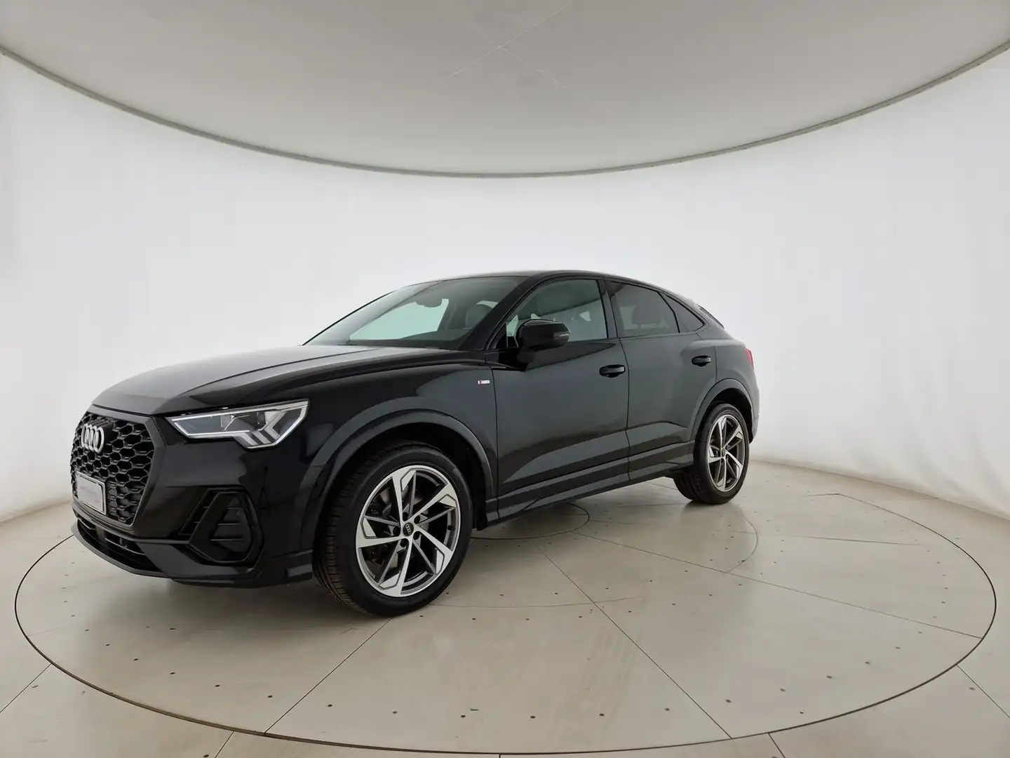 Audi Q3 sportback 40 2.0 tdi edition quattro 200cv s-troni Nero - 1