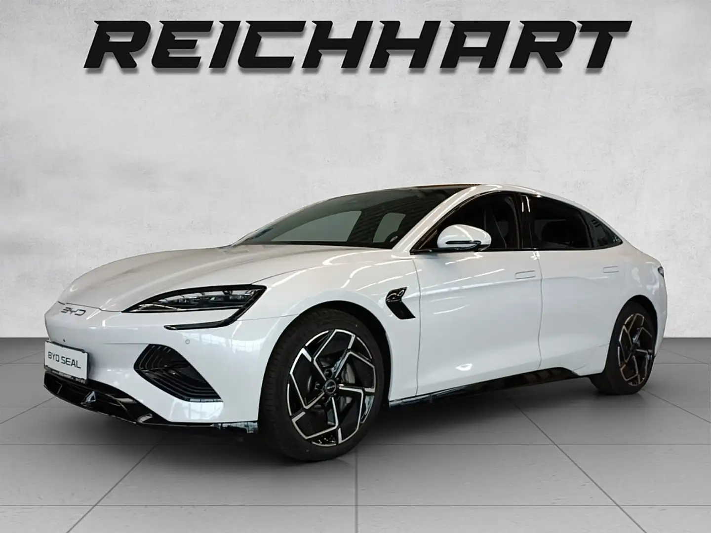 BYD Seal Excellence Österreich Paket 82,5kWh AWD Biały - 1
