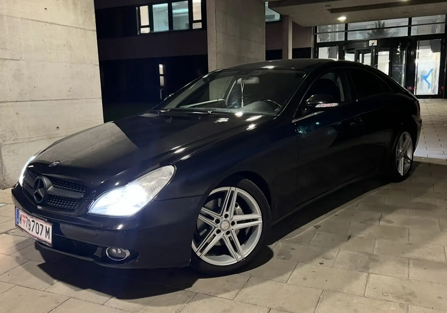 Mercedes-Benz CLS 320 CDI Aut. DPF - 1
