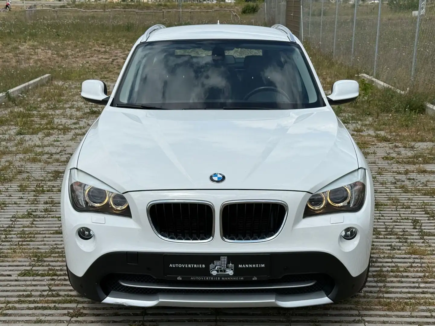 BMW X1 18 d sDrive /BEHINDERTENGERECHT/KAMERA Wit - 2
