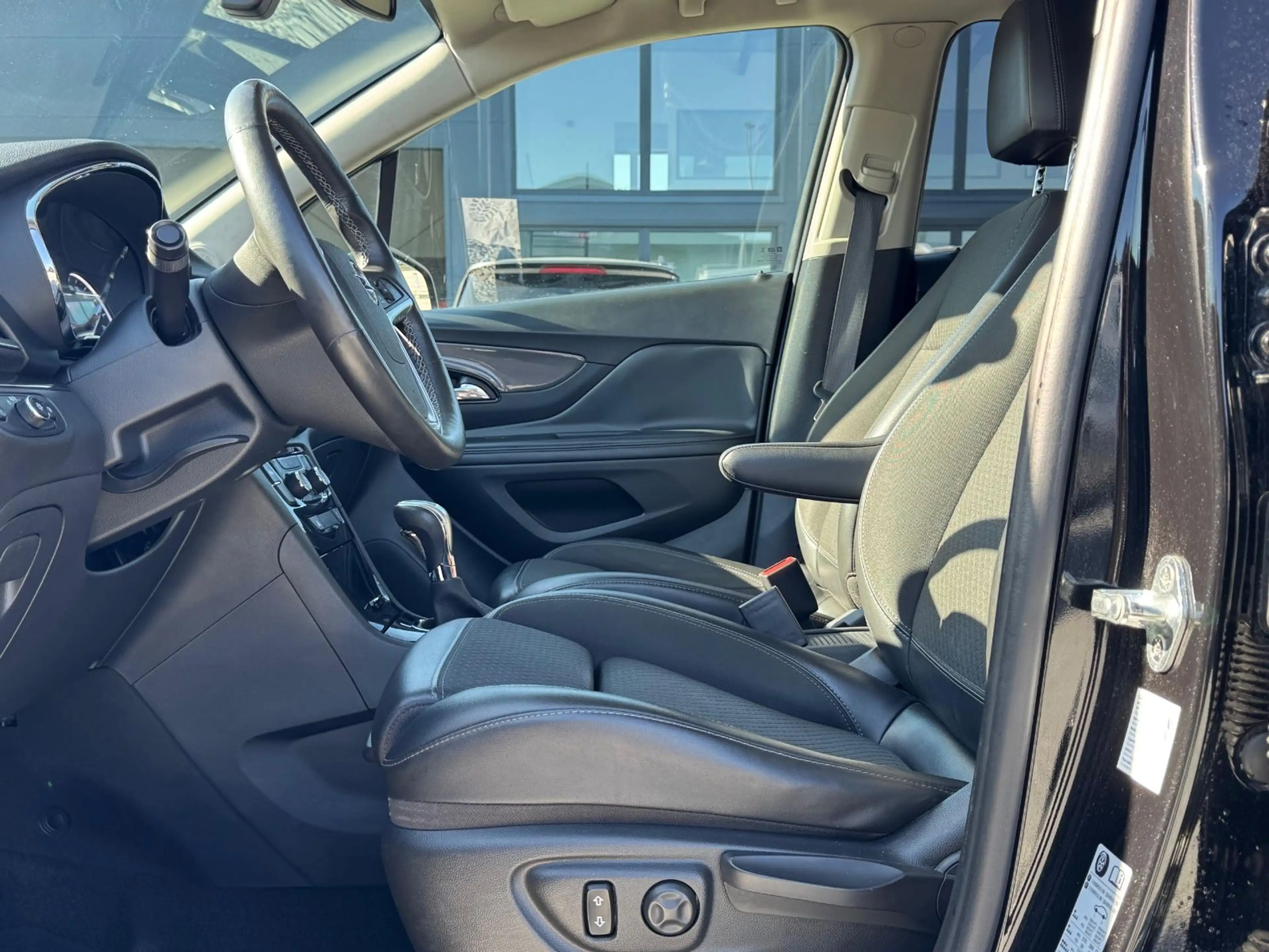 Opel Mokka X Innovation 1.4l Automatik TüV&Service — photo 11