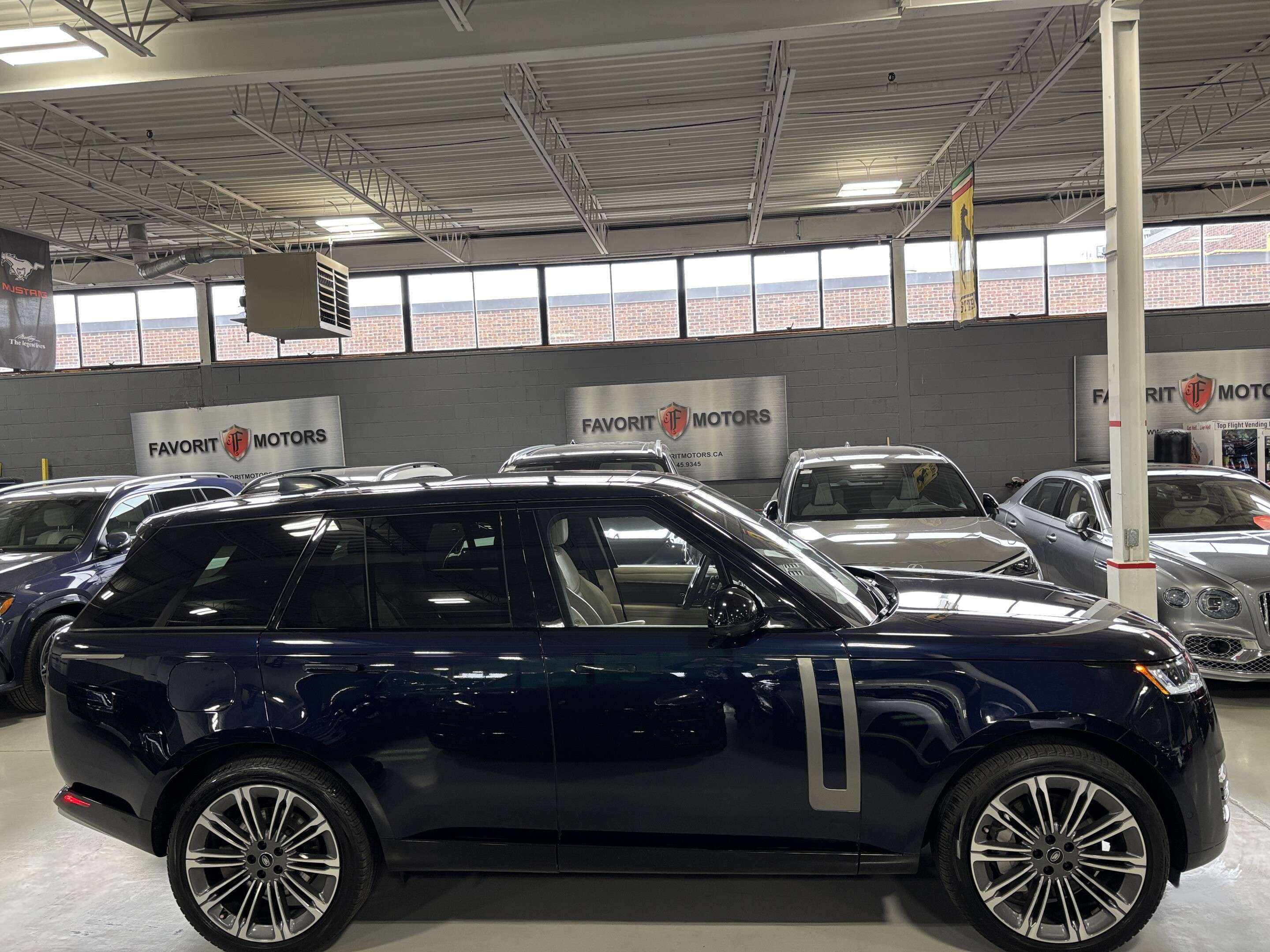 2023 Land Rover Range Rover