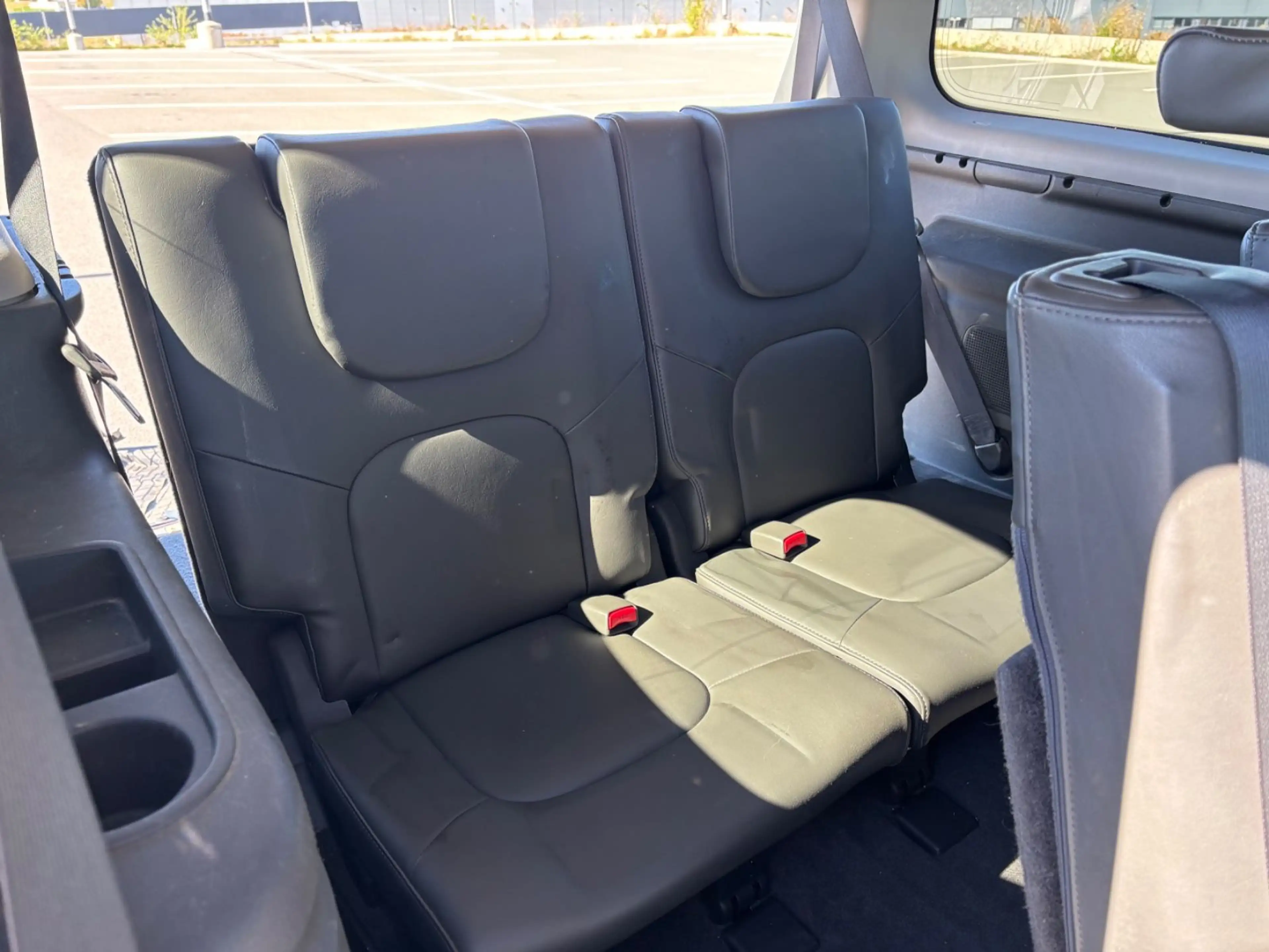 Nissan Pathfinder 3.0 dCi LE 4x4 Automatik 7 Sitzer — photo 11