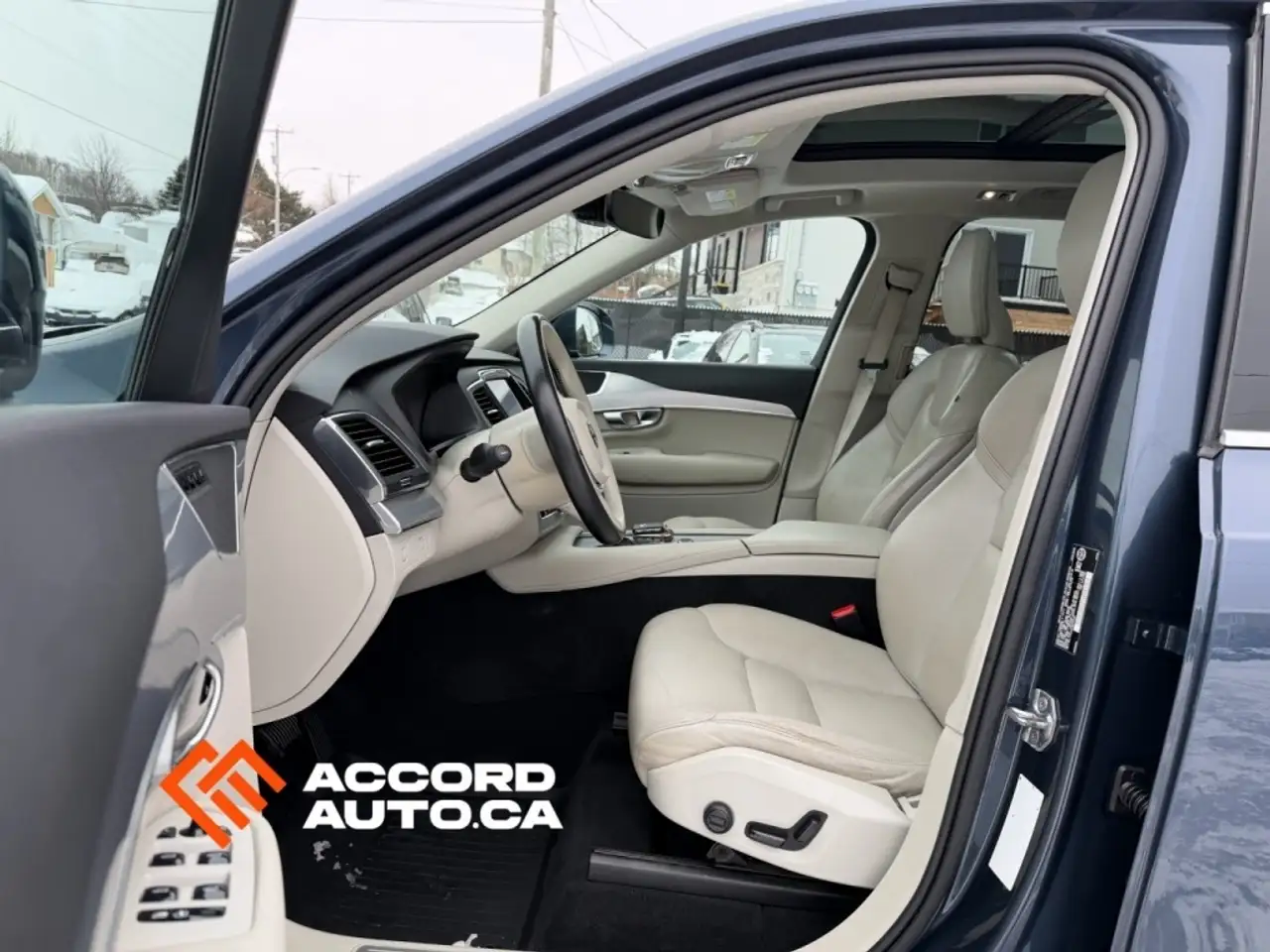 Volvo XC90 снимка Volvo XC90
