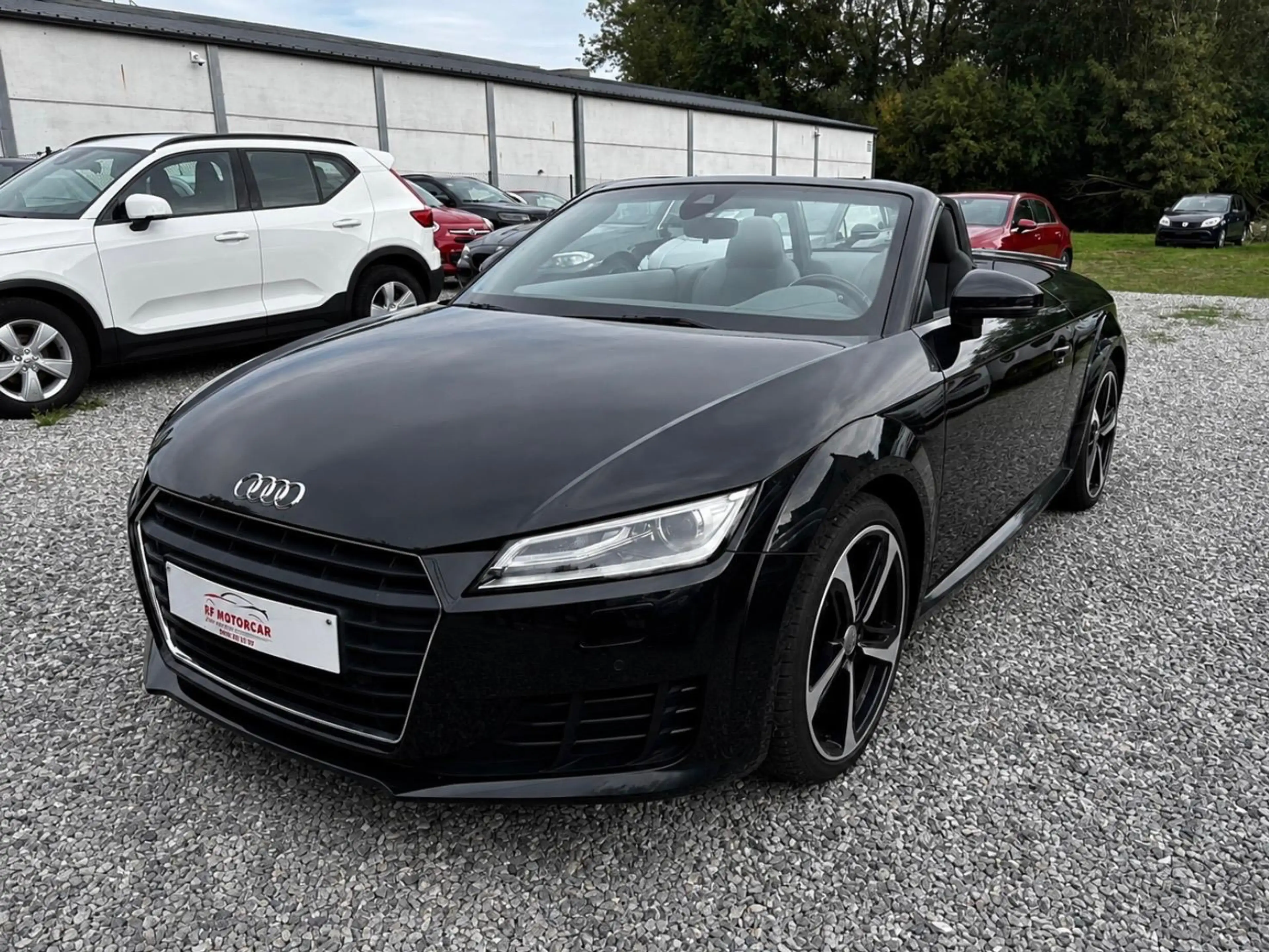 Audi TT 2.0 TFSI S tronic * FULL SERVICE HISTORY / CARNET ENTRETIEN COMPLET * ÉTAT SHOWROOM