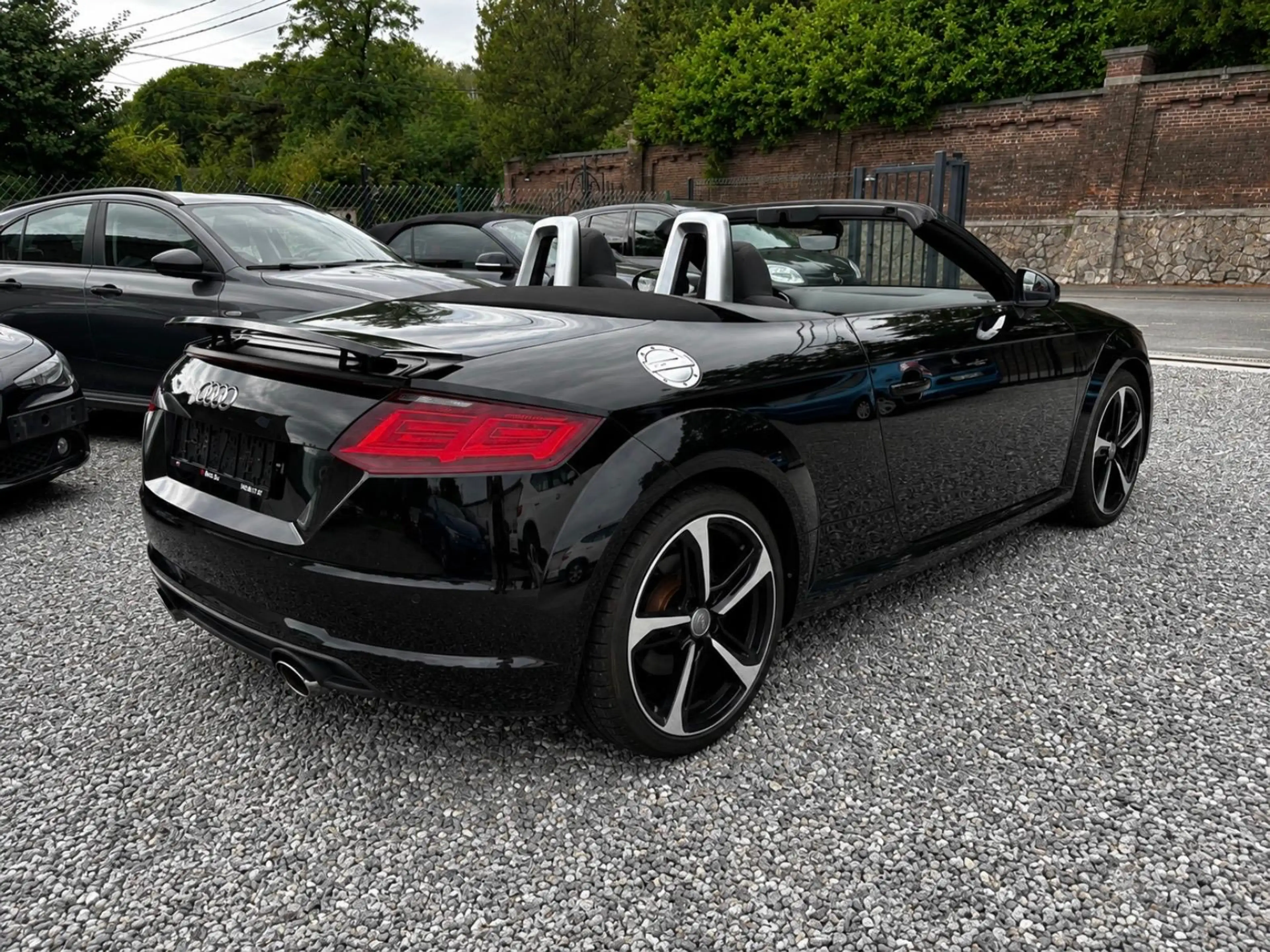 Audi TT 2.0 TFSI S tronic * FULL SERVICE HISTORY / CARNET ENTRETIEN COMPLET * ÉTAT SHOWROOM — photo 3