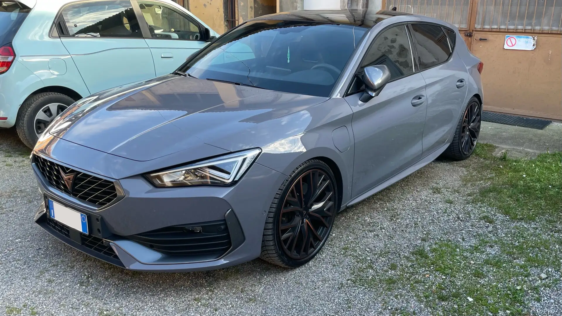 CUPRA Leon 1.4 e-hybrid VZ 245cv dsg Gris - 1