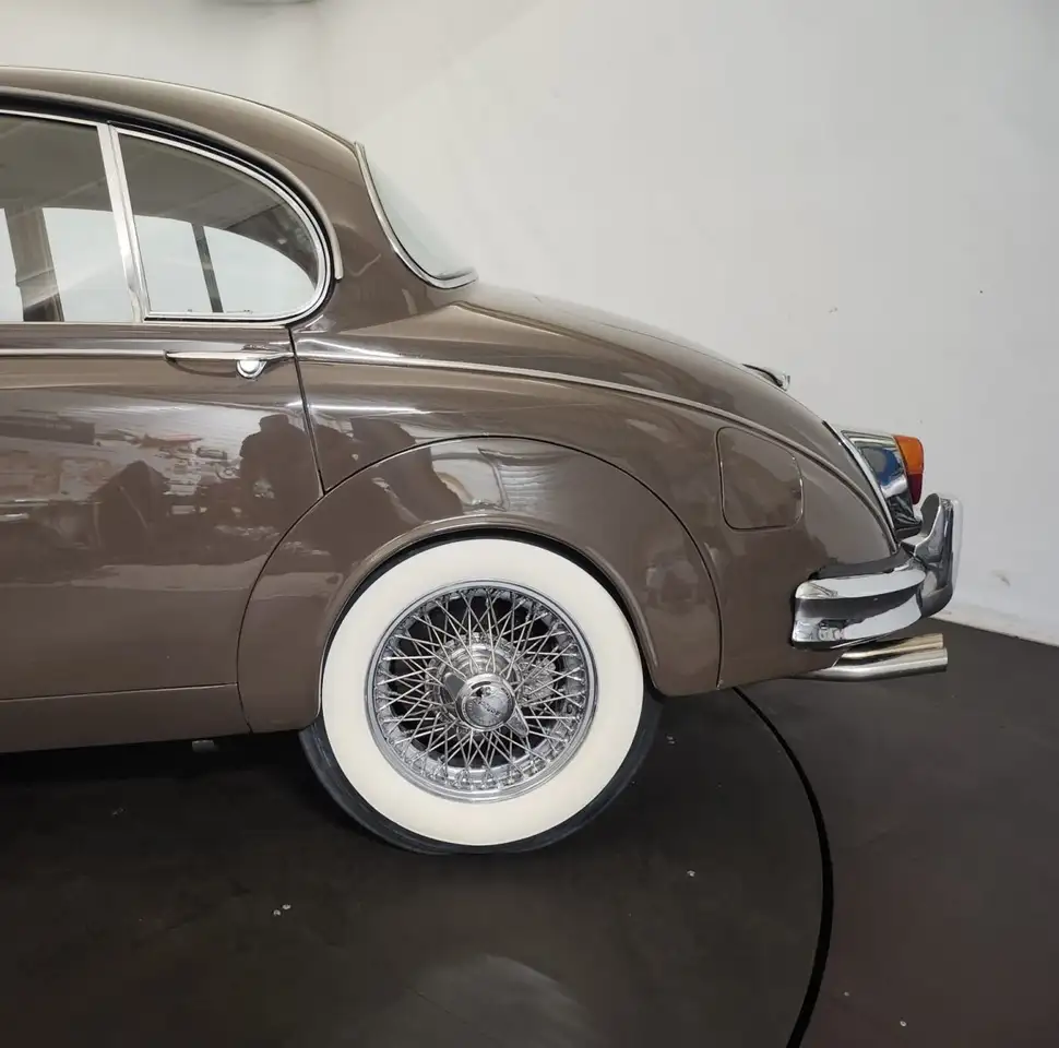 Jaguar MK II 3.8 overdrive, foto 11