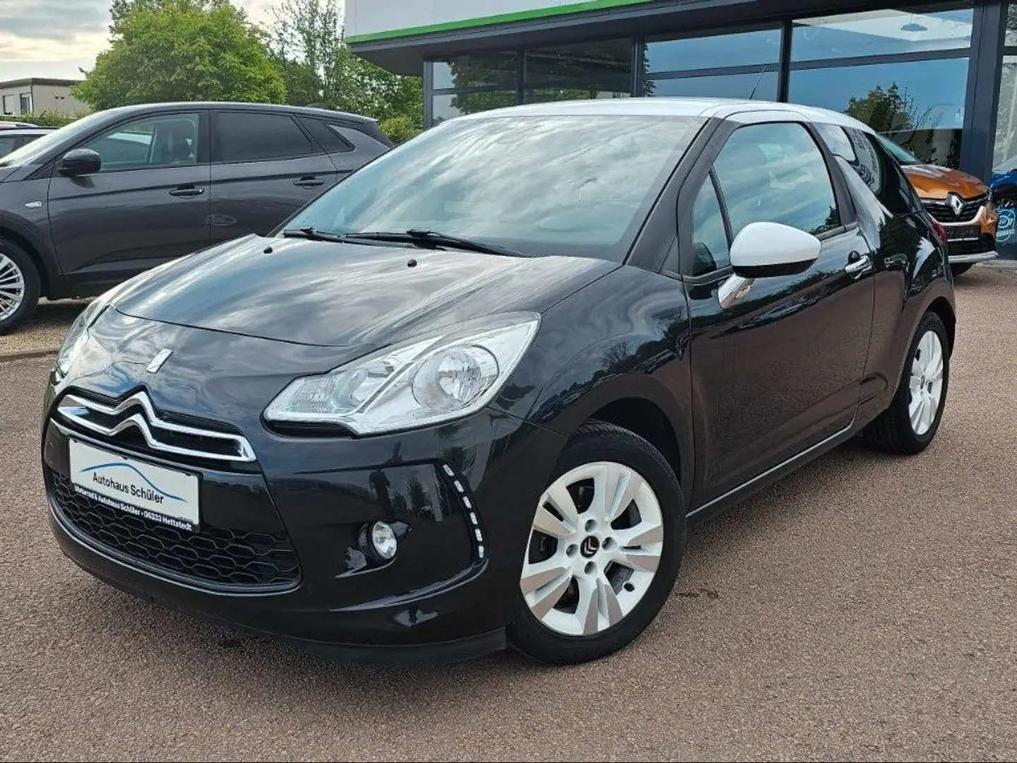Citroen DS3 SoChic*Klima+ALU+PDC+ Schwarz - 1
