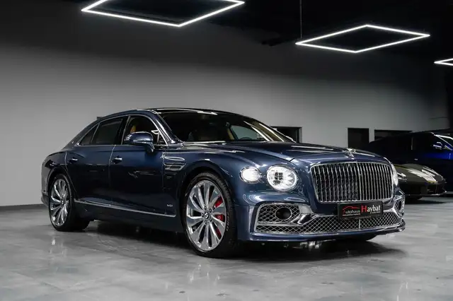 Bentley Flying Spur 6.0 W12 First Edition Mulliner