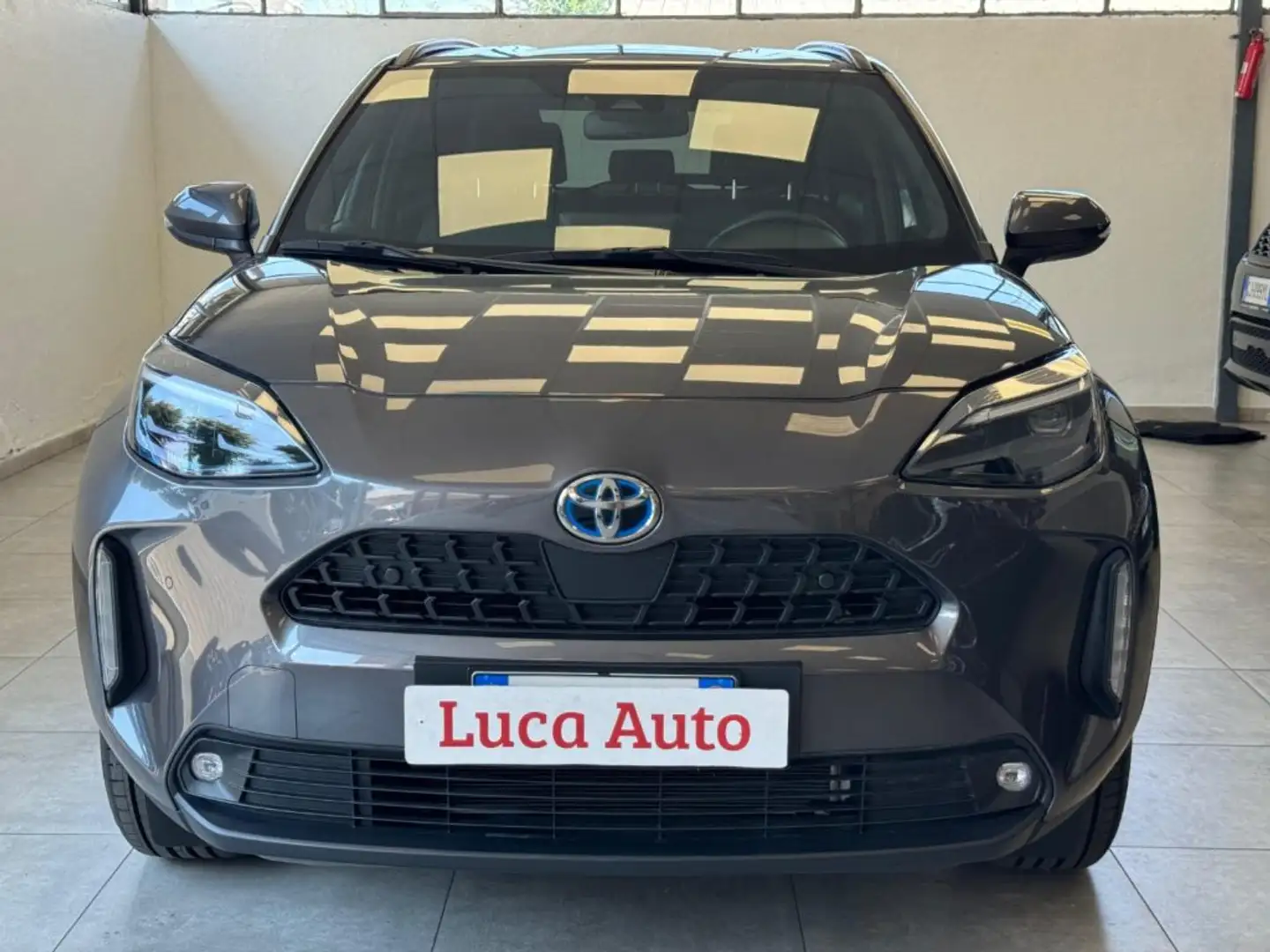Toyota Yaris Cross 1.5 Hybrid E-CVT *GARANZIA TOYOTA*UNICO PROP.* Grigio - 2