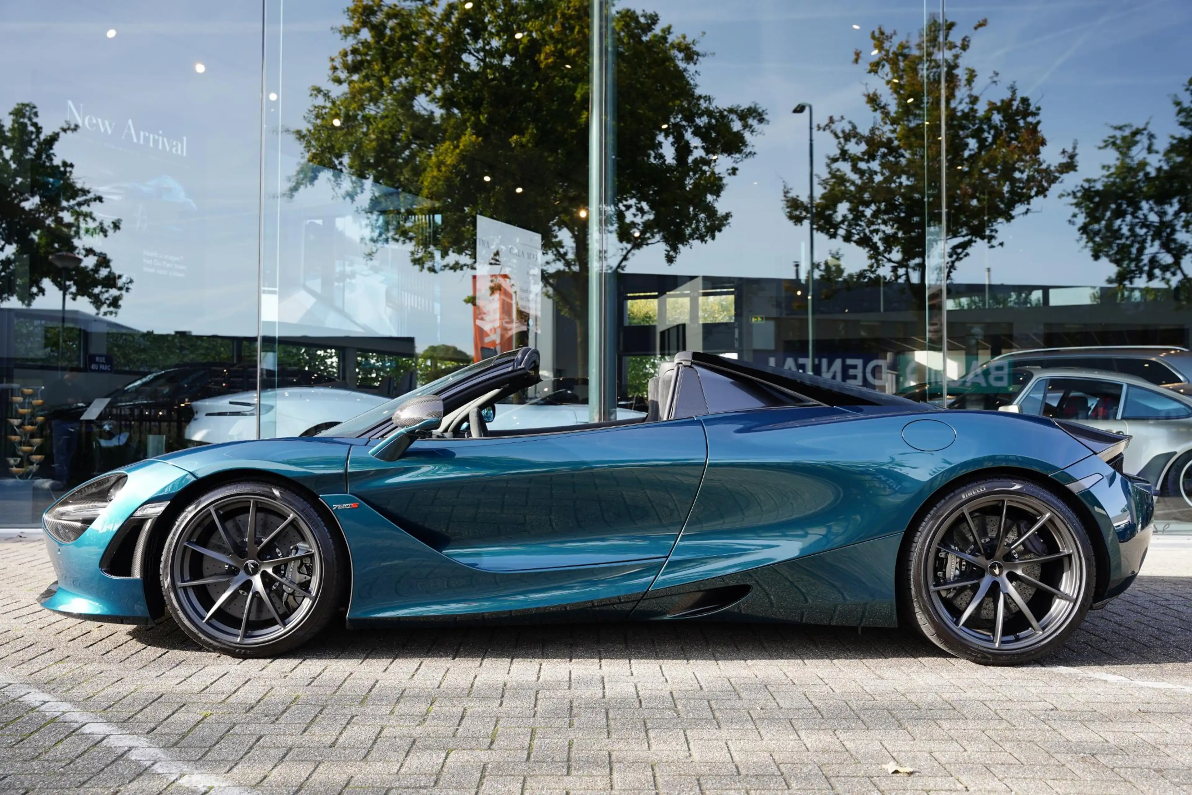 McLaren 720S Spider / FULL CARBON / LIFT / MSO — photo 2