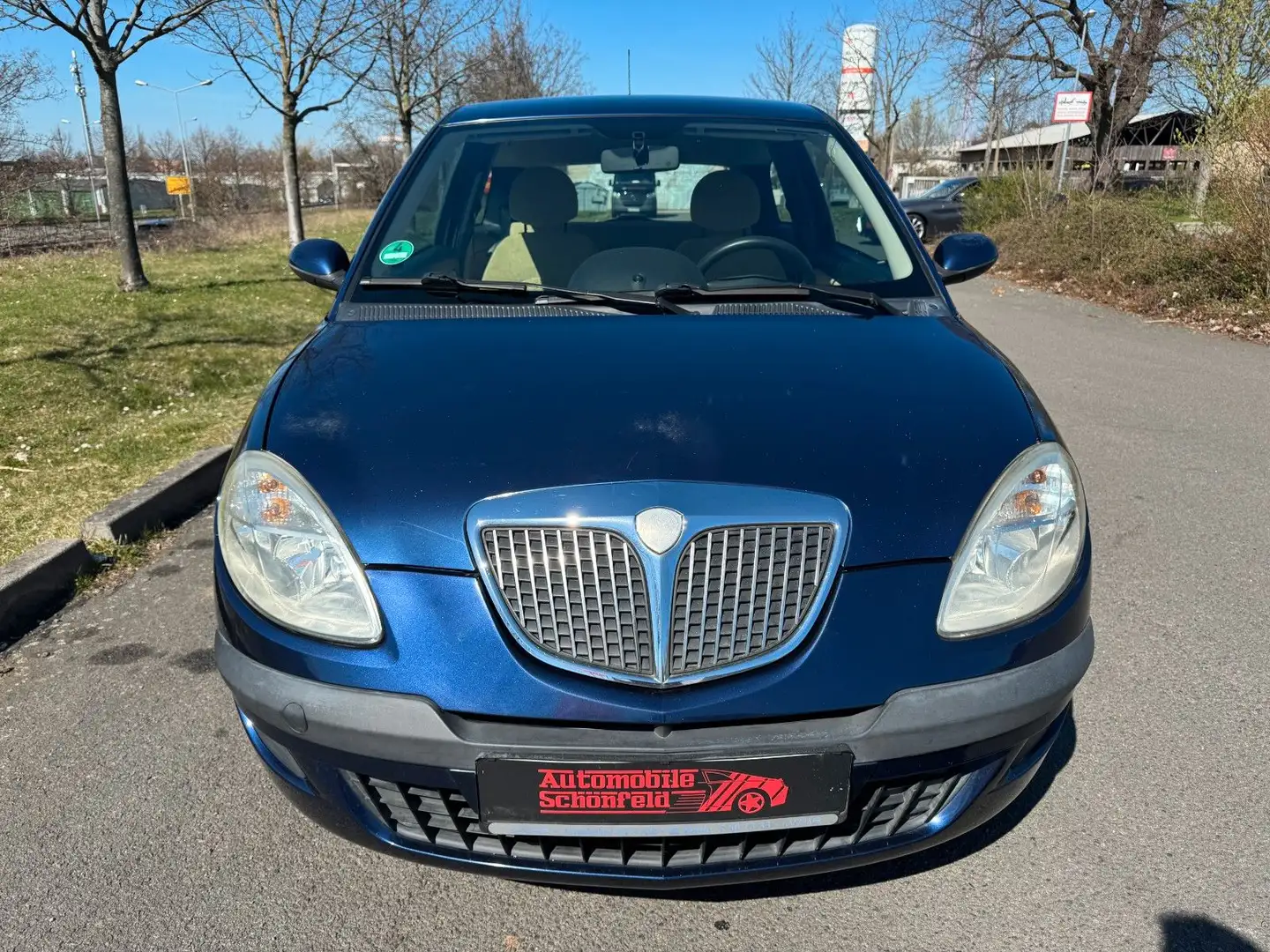 Lancia Ypsilon 1.2 8V Argento/ Standheizung Blau - 2
