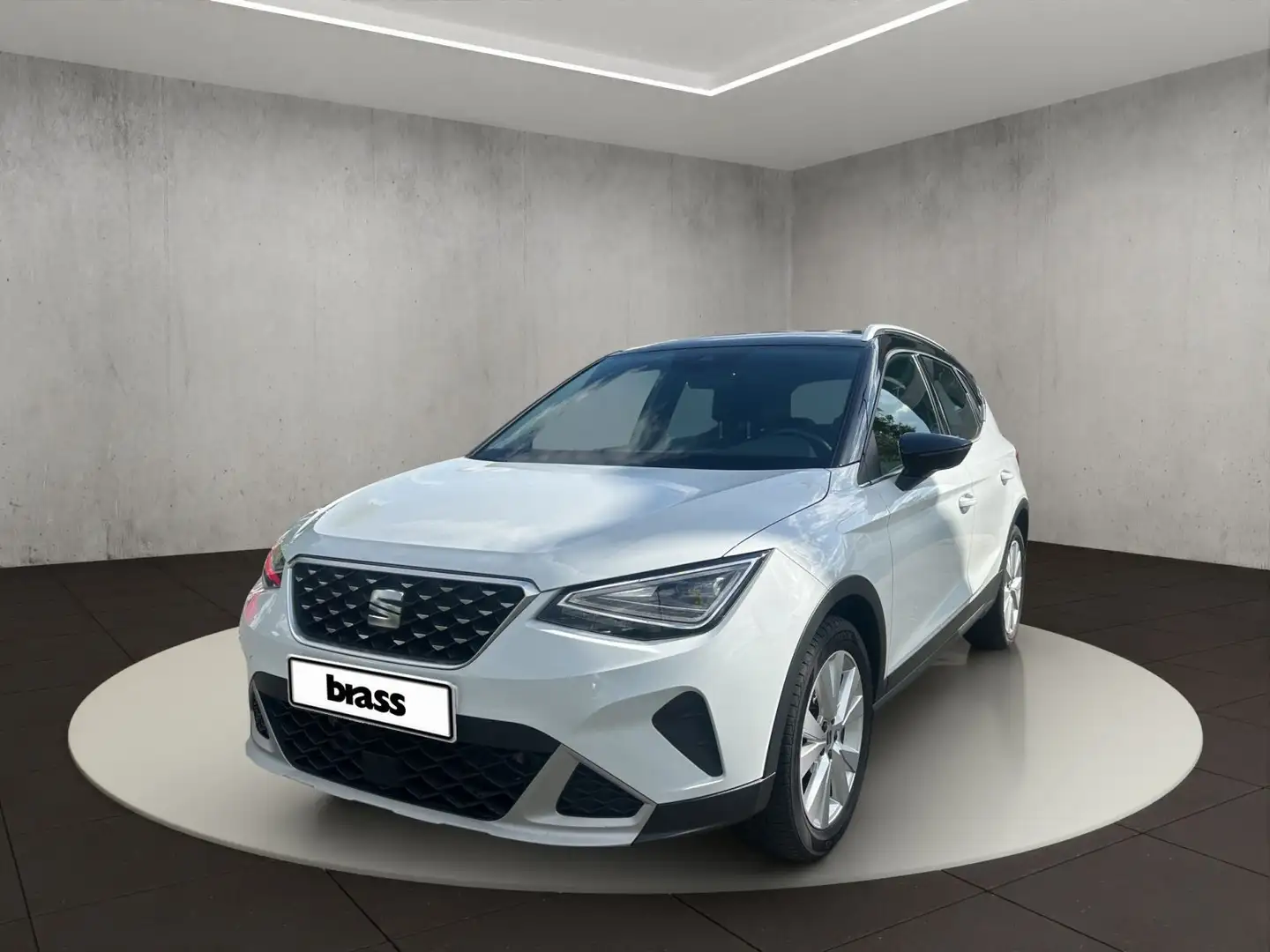 SEAT Arona Xperience Blanc - 1