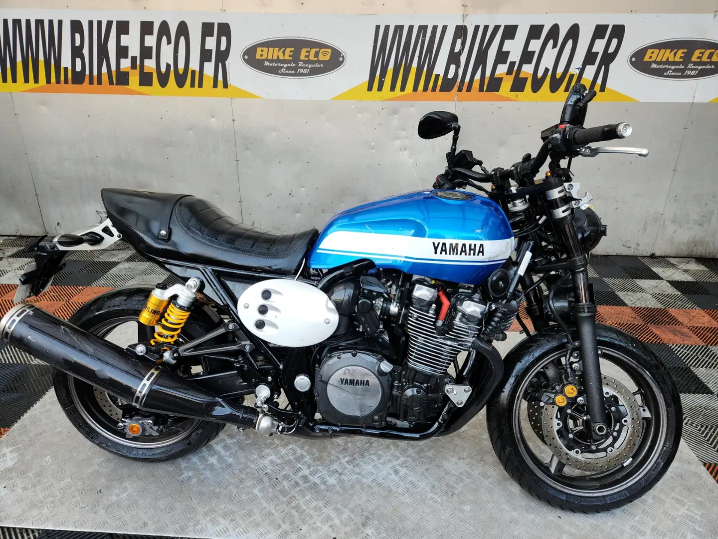 Yamaha XJR 1300 Bleu - 1