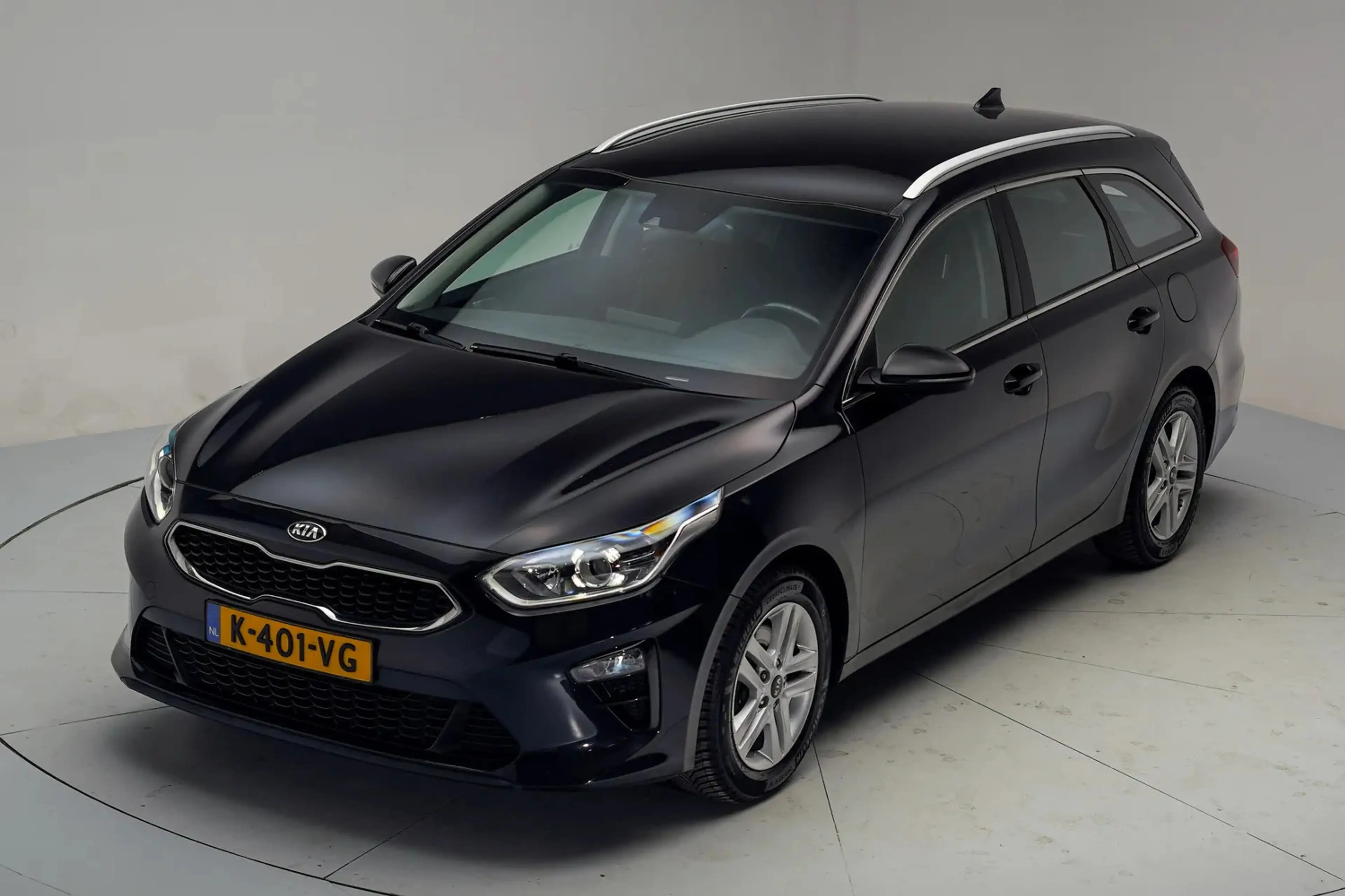 Kia Ceed SW / cee'd SW Sportswagon 1.0 T-GDi DynamicLine [ Apple/Android — photo 14
