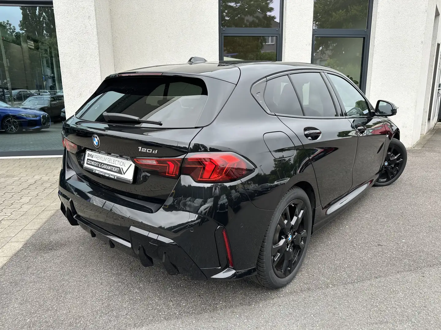 BMW 120 d M Sport || 360° ACC eSitze Head-Up Negro - 2