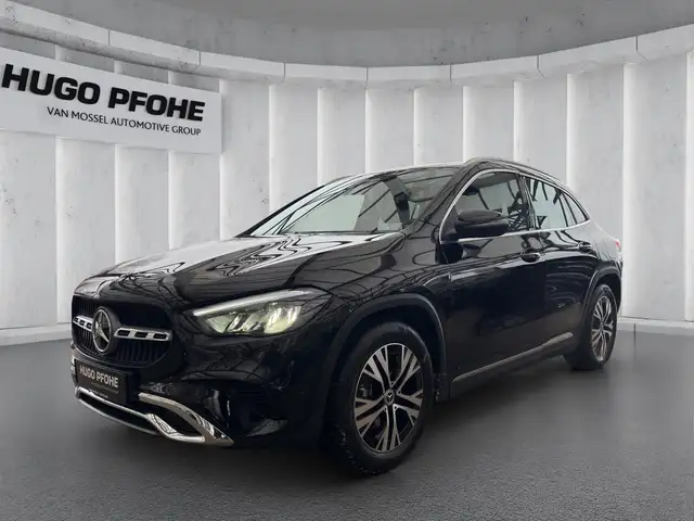 Mercedes-Benz GLA 200 Progressive