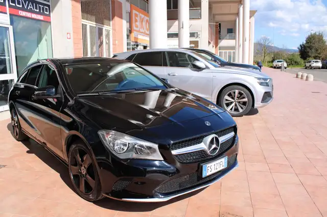 Mercedes-Benz CLA 200 CLA Shooting Brake - X117 Shooting Brake d Business auto FL