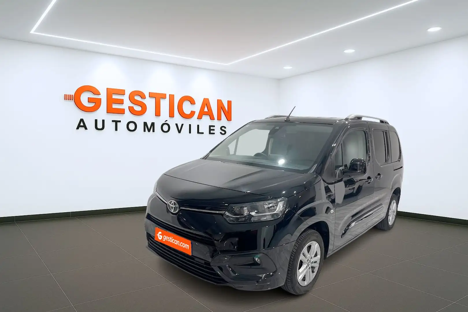 Toyota Proace City 1.2 96kW (130CV) Family Active Auto L1 Negro - 1