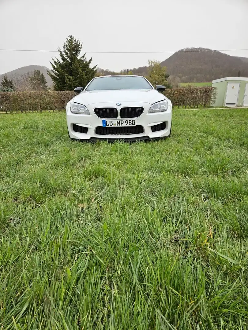 BMW M6 Baureihe M6 Coupe|F1|keylessGo|SHZ|Head-up| Biały - 2