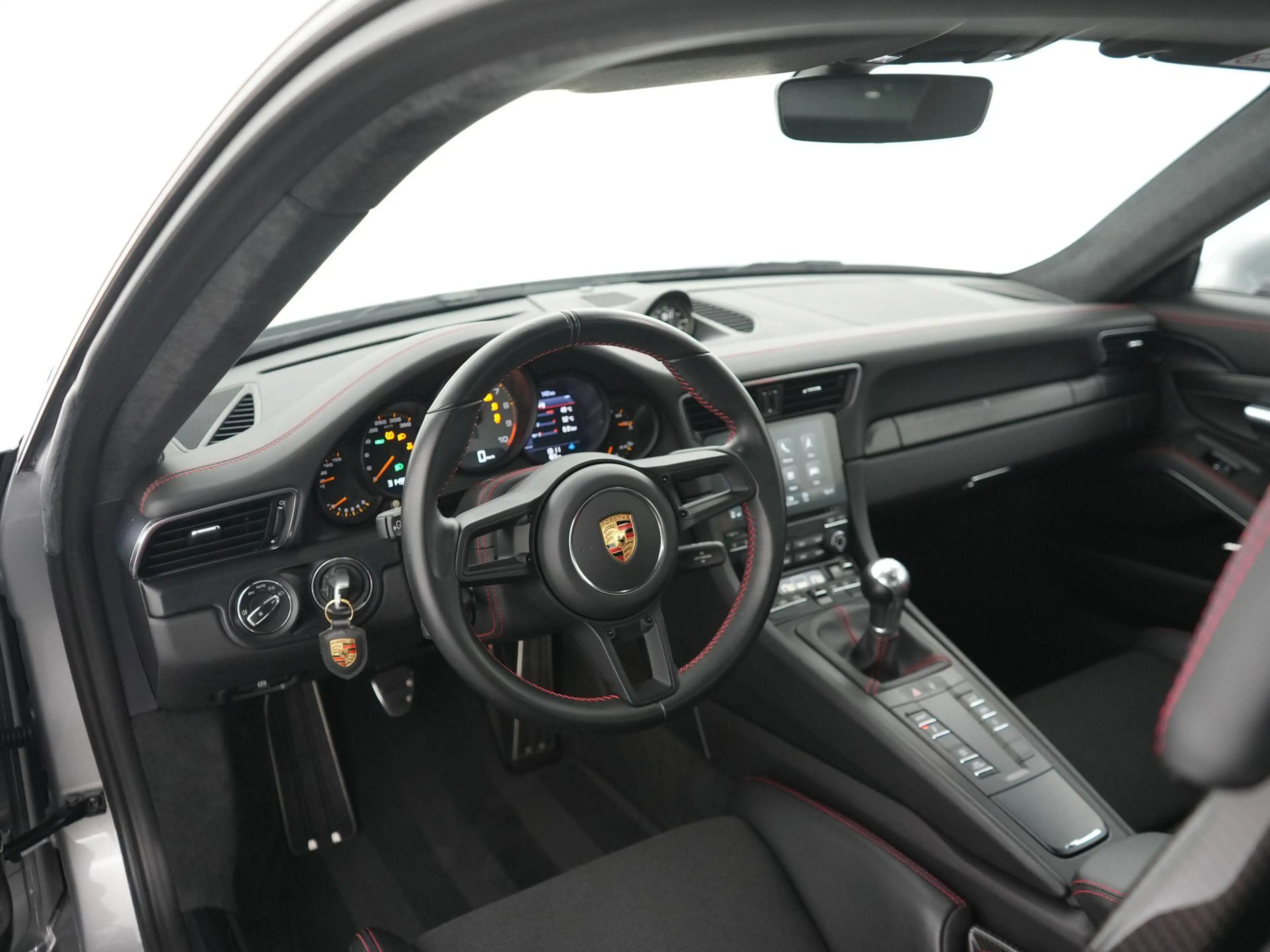 Porsche 991 4.0 GT3 — photo 13