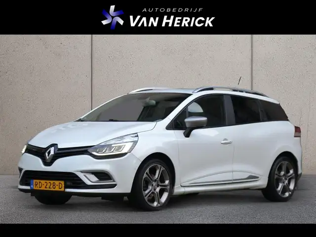 Renault Clio Estate 1.2 TCe GT-line 118PK | R-link | Camera | C