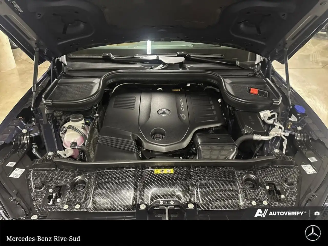 Mercedes-Benz GLE снимка Mercedes-Benz GLE